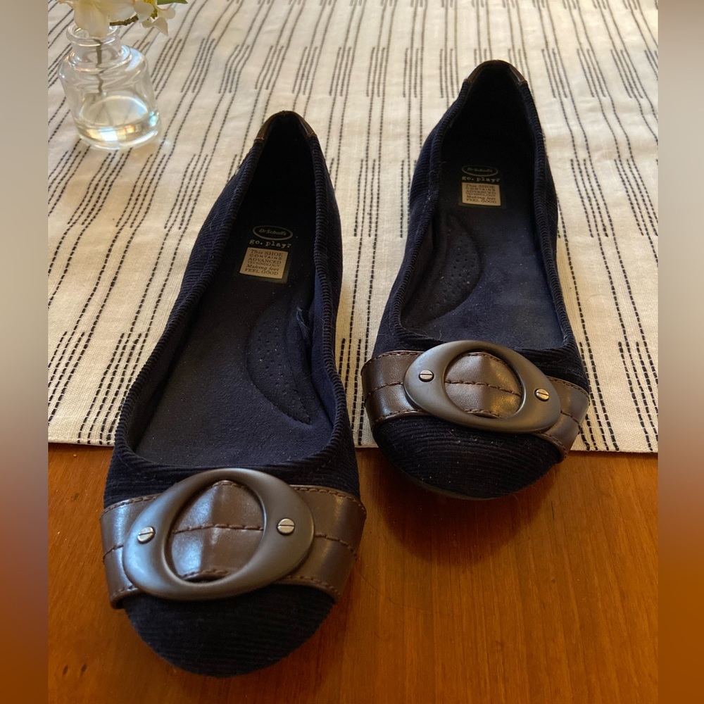 Dr. Scholl’s Go Play! Navy Textured Flats with Brown Accents